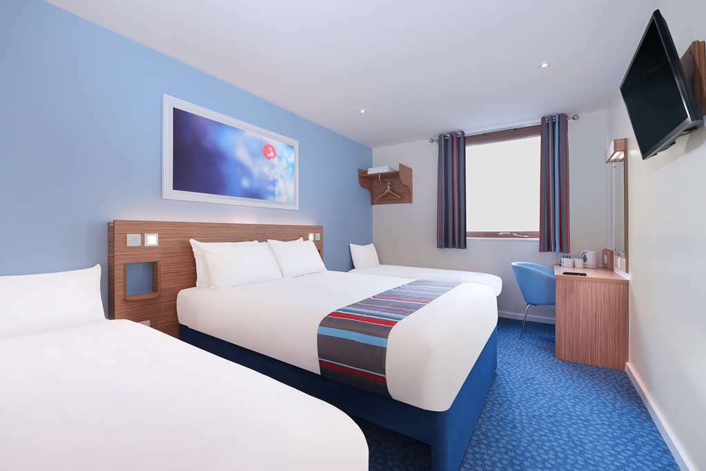 Travelodge Oswestry Szoba fotó